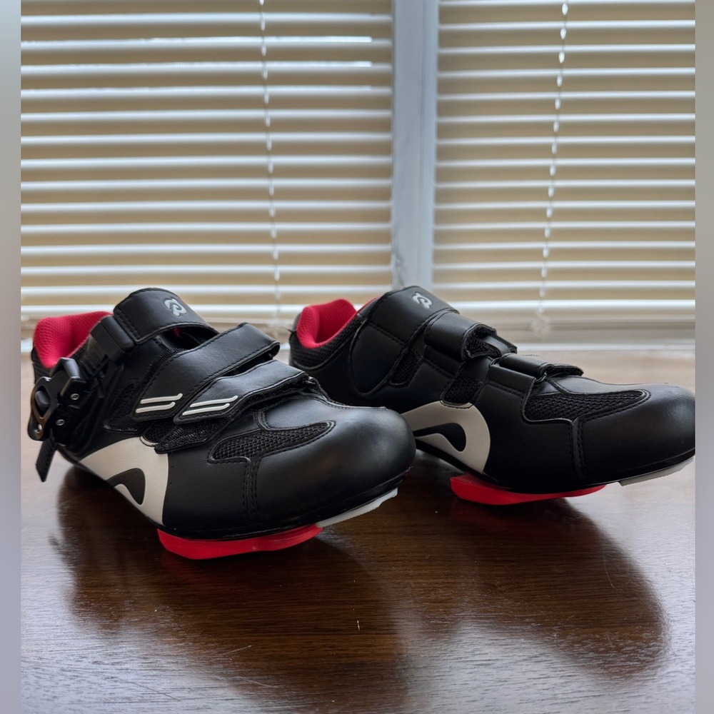 Peloton cycling shoes